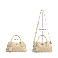 Nouvelle tendance élégante femmes en cuir véritable tissé sacs à main sacs à main dame mode Style tissé à la main bandoulière épaule oreiller sacs