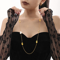 Aretas Collier à chaîne bijoux en acier inoxydable, métal plaqué or, hypoallergénique, collier à longue chaîne en coquillage naturel