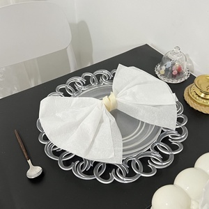 Plaque de chargeur en plastique décorative de mariage durable en plastique rond creux transparent - Product Image 3