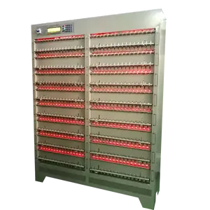 Armoire de séparation de capacité de batterie au Lithium 256 canaux 5V3A pour batterie de cylindre 18650 décharge de Charge de batterie automatique