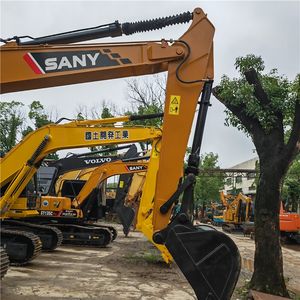 เครื่องจักรก่อสร้างมือสองคุณภาพสูง รถขุด SANY215-8 รถขุดตักดิน SANY21.5 ตัน ขายในราคาถูก - Product Image 3