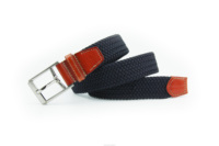Ceinture noire fine tressée avec boucle ardillon à cadre argenté et design extensible