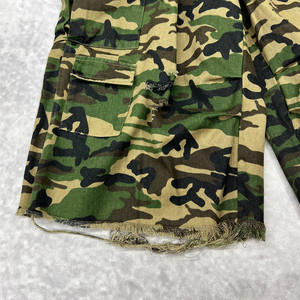 Shorts cargo baggy pour homme en coton imprimé effet vieilli, style streetwear, camouflage, coupe oversize, design personnalisé - Product Image 4
