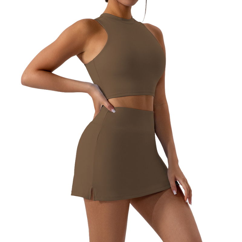 เสื้อ+กระโปรงสีน้ำตาล