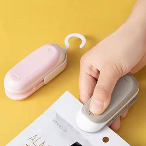 Mini-scelleuse portable manuelle pour la conservation des aliments et des fruits, scelleuse thermique domestique - Product Image 5