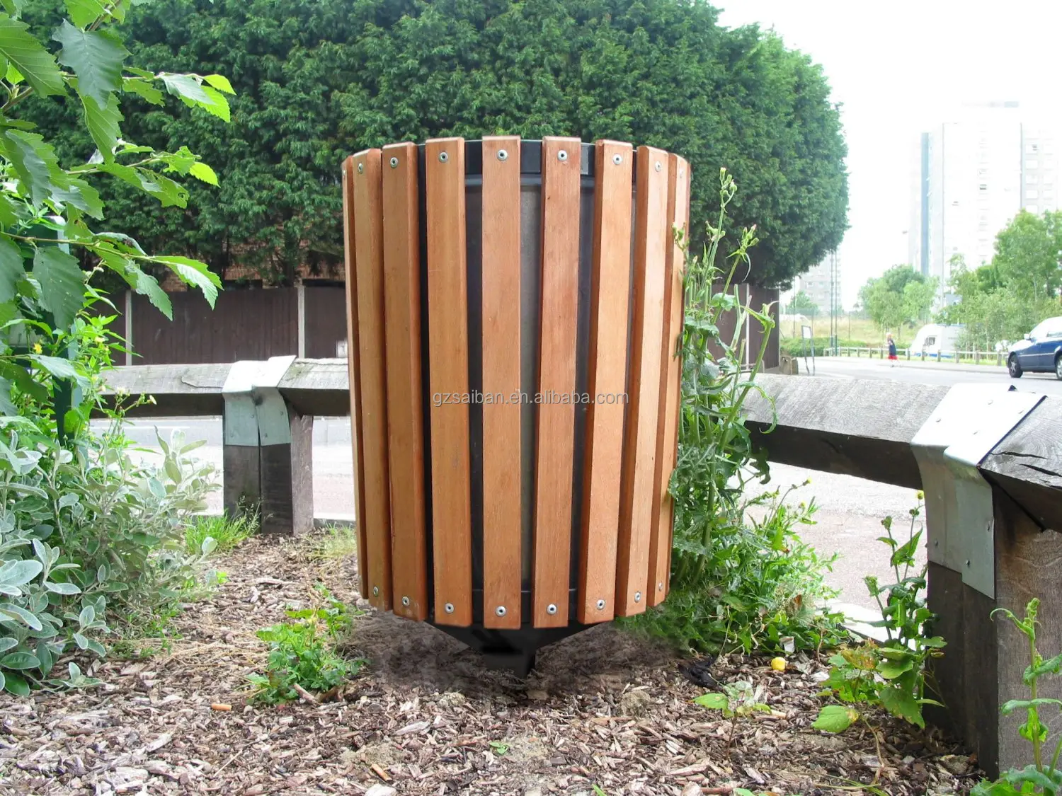 Bidone della spazzatura in metallo produttore di bidoni della spazzatura all'aperto del parco della cucina pattumiera in legno per strada