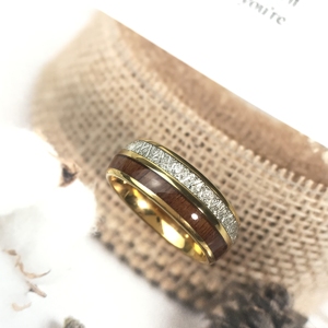 Fabbricazione di gioielli di moda anello di tungsteno da 8mm fedi nuziali placcate di fidanzamento in oro da uomo Comfort <span class=keywords><strong>Fit</strong></span> - Product Image 5