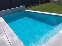 Piscine enterrée en PRV de 4,5 mètres, sur mesure, pour usage extérieur, idéale pour villas et maisons, adaptée aux enfants et respectueuse de l'environnement