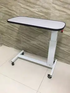 Mesa de Hospital para comer sobre cama con borde de plástico