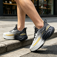 Chaussures de marche tendance pour hommes, style décontracté, respirantes, en mesh, avec impression offset, légères, en EVA