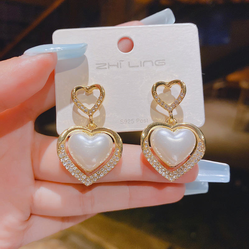 Fashion Gold Heart Shaped Pearl Korean Earrings for Girl As Gift