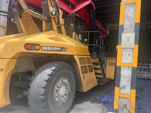 Alto rendimiento precio bajo segunda mano usado SANY srsc45h1 45ton contenedor alcance apilador Venta caliente - Product Image 2