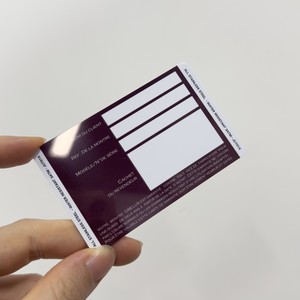 Carte Regalo Personalizzate in PVC con Stampa UV, Codice QR e Banda Magnetica per Programmi Fedeltà VIP e Garanzia - Product Image 6