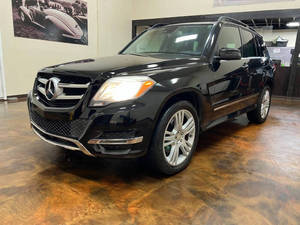 Prix de Gros Voitures d'Occasion Économiques 2015 GLK 350 SUV 4 portes Cuir Conduite à Gauche Toit Ouvrant Caméra Arrière DVD Bonne Consommation MP3 Sans Clé - Product Image 3