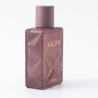 Flacon de parfum de luxe 50 ml en verre carré vide avec atomiseur et boîte, personnalisable avec logo pour ligne de parfums