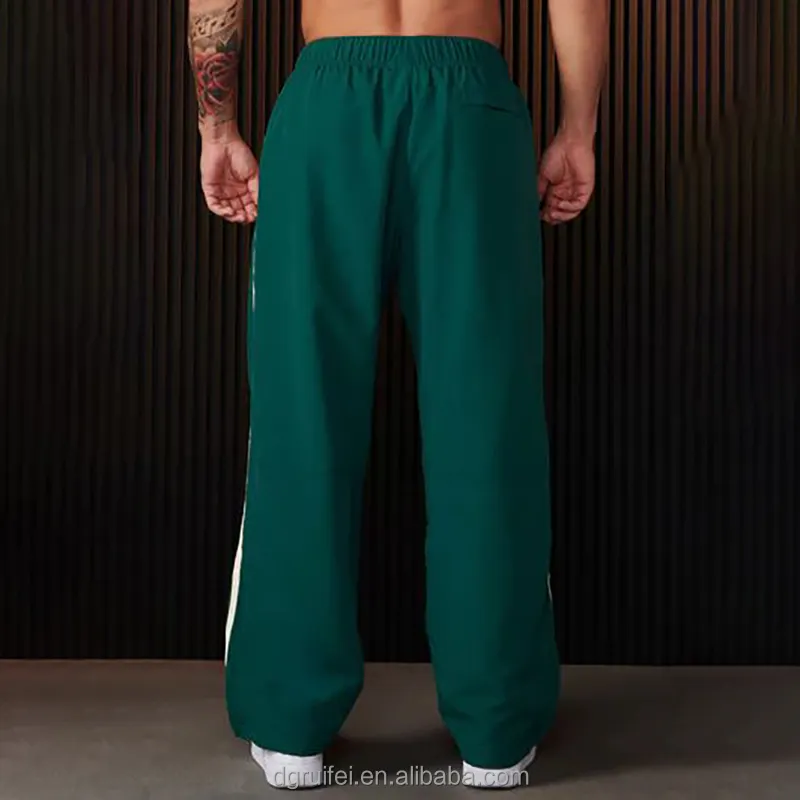 Custom Logo High Quality Cotton Oversized Track Pants Baggy Gym Athletic Running Men Jogger Sweatpants With Side Stripes