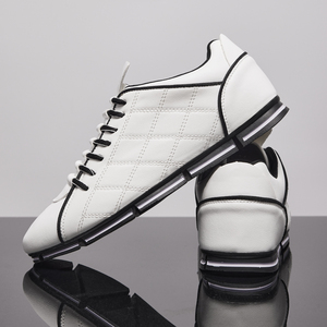 Chaussures de skate décontractées pour hommes, design bas, respirantes, doublure en tissu, tige en PU, semelle intérieure en EVA, semelle extérieure en caoutchouc, à lacets, pour toutes les saisons - Product Image 3