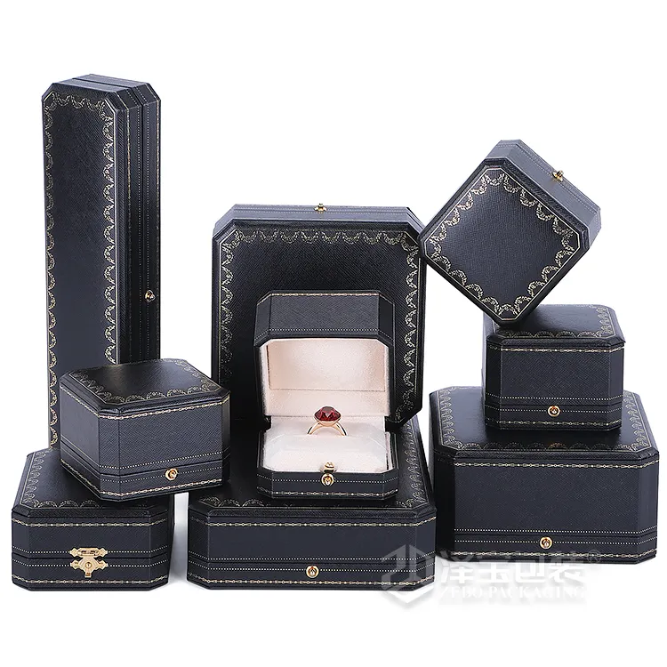 A Ring Box 2021 Classic Leatherette Paper Gift Packaging Ring Jewelry Box For Wedding Engagement Gift Necklace Pendant Jewelry Boxes
