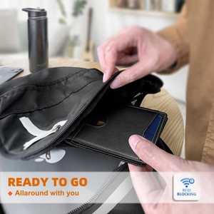 Cartera Delgada Personalizada para Hombre Boshiho, de Cuero Crazy Horse con Bloqueo RFID y Cierre de Botón, Diseño Minimalista - Product Image 6