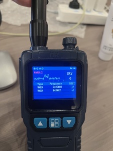El Drone dedektörü ekibi elektronik saat Alarm 3KM algılama aralığı - Product Image 6