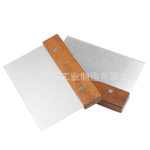 Stainless Steel Pastry Scraper With Wooden Handle 15.2x11.2x1.5cm Baking Tool For Dough And Flour Handling - Product Image 2
