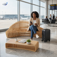 Banc d'attente moderne en bois massif, durable et confortable, avec assise incurvée pour hôpital, hôtel, centre commercial, bureau