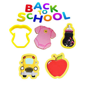 Moule à biscuits et à fondant en forme de <span class=keywords><strong>biberon</strong></span> pour bébé, ensemble de découpe pour la décoration de gâteaux de bébé, découpeur de <span class=keywords><strong>biberon</strong></span> pour glaçage royal - Product Image 6