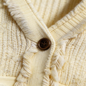Suéter de Punto Personalizado de Fábrica YIYU, Cárdigan de Estilo Coreano de Lujo para Mujer, Manga Larga, Textura Suave, OEM - Product Image 3