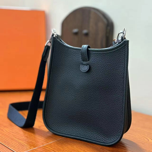 Bolso Bandolera Mini de Cuero Togo Hecho a Mano de Diseño de Lujo para Mujer, Elegante Bolso de Cuero Genuino para Damas 2026 - Product Image 1