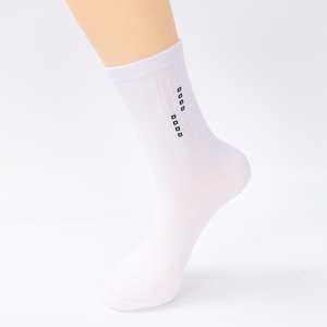 Calcetines Personalizados para Hombre, de Color Sólido, Casuales de Negocios, Antiolor, Transpirables, para las Cuatro Estaciones, Sin Costuras, de Tubo Medio - Product Image 2