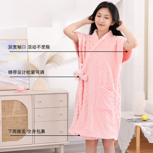 Peignoir Chu Hui à motif nuage en microfibre, chaud et absorbant pour l'hiver, taille couple - Product Image 3