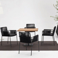 Outdoor Massivholz Tisch und Stuhl Set Freizeit Balkon Innenhof einfache Mode Restaurant Garten Rattan Stuhl
