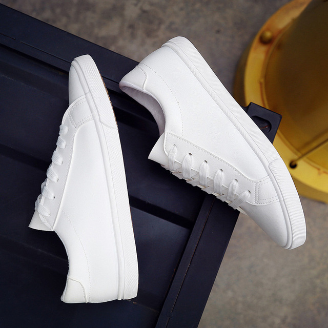 Women's Casual Breathable Sports Shoes Female Students Running Flat Shoes Pu Leather Sports Shoes