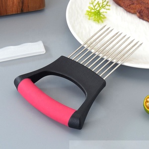 304 Edelstahl Zwiebel Pin Zwiebel Fixed Slicer Küchen werkzeug Fleisch <span class=keywords><strong>massage</strong></span> Relaxer Leicht zu reinigender Zitronen schneider