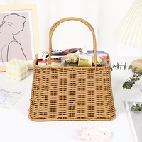 Nouveau cadeau de fleurs avec poignée panier décoratif panier de fleurs tissé à la main