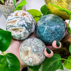 Vente en gros de sphères en agate mousse de haute qualité, style bohème, pierre de cristal pour décoration intérieure unique et cadeaux de vacances - Product Image 2