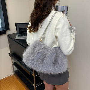 Nouveau sac à main à la mode à la mode pour les aisselles automne hiver sac à bandoulière unique en peluche sac moelleux pour les femmes - Product Image 2