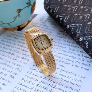 Reloj Rectangular Pequeño Retro Romano, Éxito de Ventas, Color Oro Champán, Cuarzo, Resistente al Agua 30M, para Mujer - Product Image 1
