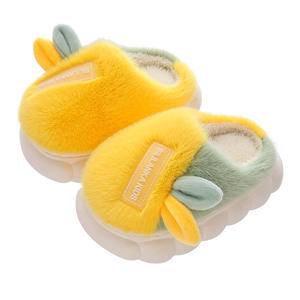Chaussons en peluche pour enfants Angel, automne-hiver, dessin animé, mode, durables, en fourrure, pour garçons et filles, parent-enfant, semelle épaisse - Product Image 5