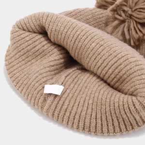 Conjunto de Gorro, Bufanda y Guantes de Punto para Mujer, Diseño de Lazo, a la Moda, Cálido y Bonito, Invierno 2024 - Product Image 4