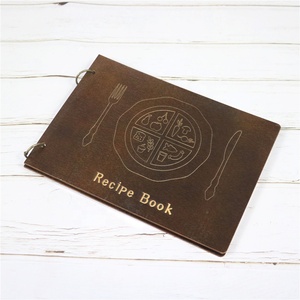 Bomboniere in Legno Personalizzate, <span class=keywords><strong>Libro</strong></span> Ricette Inciso al Laser, Raccoglitore Personalizzabile, Ricettario Familiare Unico, Artigianato per Feste - Product Image 1