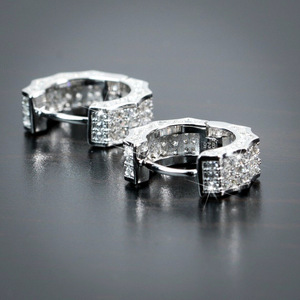 Orecchini a Clip Unisex con Cristalli, Stile Hip Hop, Accessori Moda Quotidiana - Product Image 2