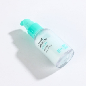 Suero Refinador y Aclarante Medi Section No M 40ml, Iluminador, Minimizador de Poros, Refrescante, Unifica el Tono de Piel - Product Image 1