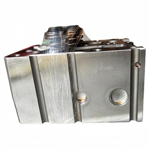 Piezas de Sistema de Motores de Camiones de Alta Calidad AZ1096040028 612600040282 AZ1034040030 Cabeza de Cilindro de Motor para Sinotruk - Product Image 5