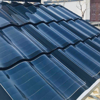Tuile solaire à triple courbe pour BIPV 25W 32W, tuile solaire CIGS étanche rouge pour villas européennes, énergie renouvelable