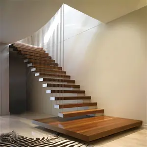 घर सीढ़ियों/अस्थायी लकड़ी सीढ़ी डिजाइन के साथ सीढ़ी नाउज़िंग