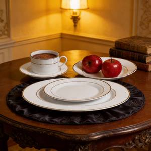 Service de table rond en <span class=keywords><strong>porcelaine</strong></span> de 30 pièces avec bordure <span class=keywords><strong>argent</strong></span>ée/dorée, design classique, marque Harvit, vaisselle de fête - Product Image 4