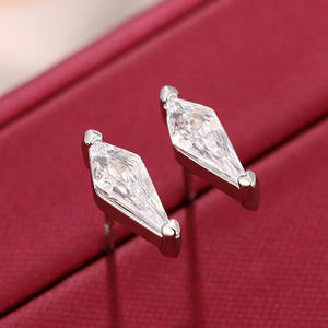 Boucles d'oreilles en or blanc avec diamants taille princesse, bijoux classiques naturels pour femmes, E2383 - Product Image 5
