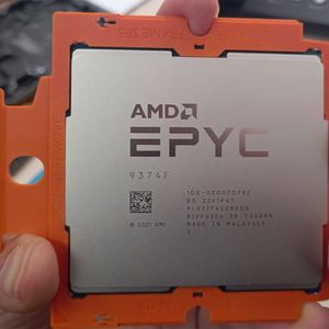 ซีพียูเซิร์ฟเวอร์ PCIe รุ่นใหม่เอี่ยม 9004 ซีรีส์ EPYC 9374F DDR5 64 คอร์ 4.30GHz 320W 100-000000792 - Product Image 3