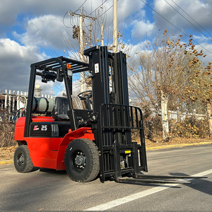 מותג <span class=keywords><strong>clark</strong></span> למכירה חם מותג 4 x4 מלגזה cpcs25 מצב חדש iso מוסמך 2.5t ציוד myzg lpg מזלג-להרים עם מושב נוחות - Product Image 6